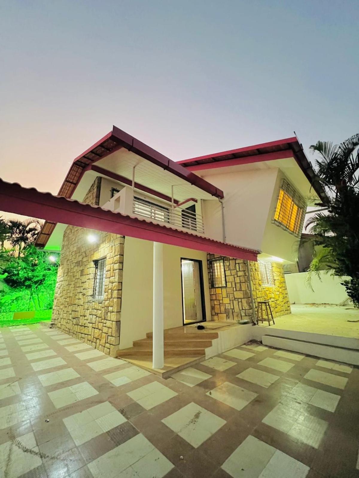 Taj Villa With Free Wifi لونافالا المظهر الخارجي الصورة