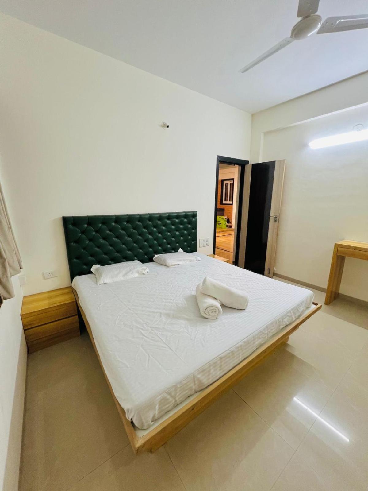 Taj Villa With Free Wifi لونافالا المظهر الخارجي الصورة
