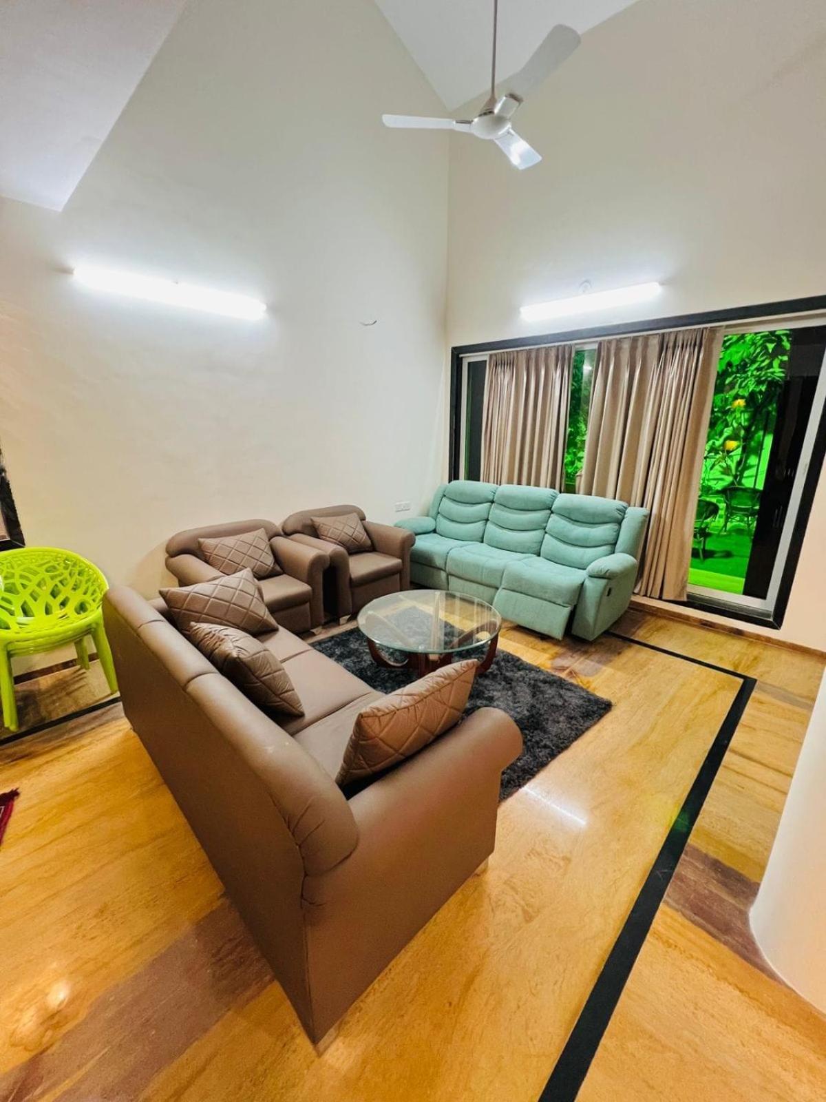 Taj Villa With Free Wifi لونافالا المظهر الخارجي الصورة